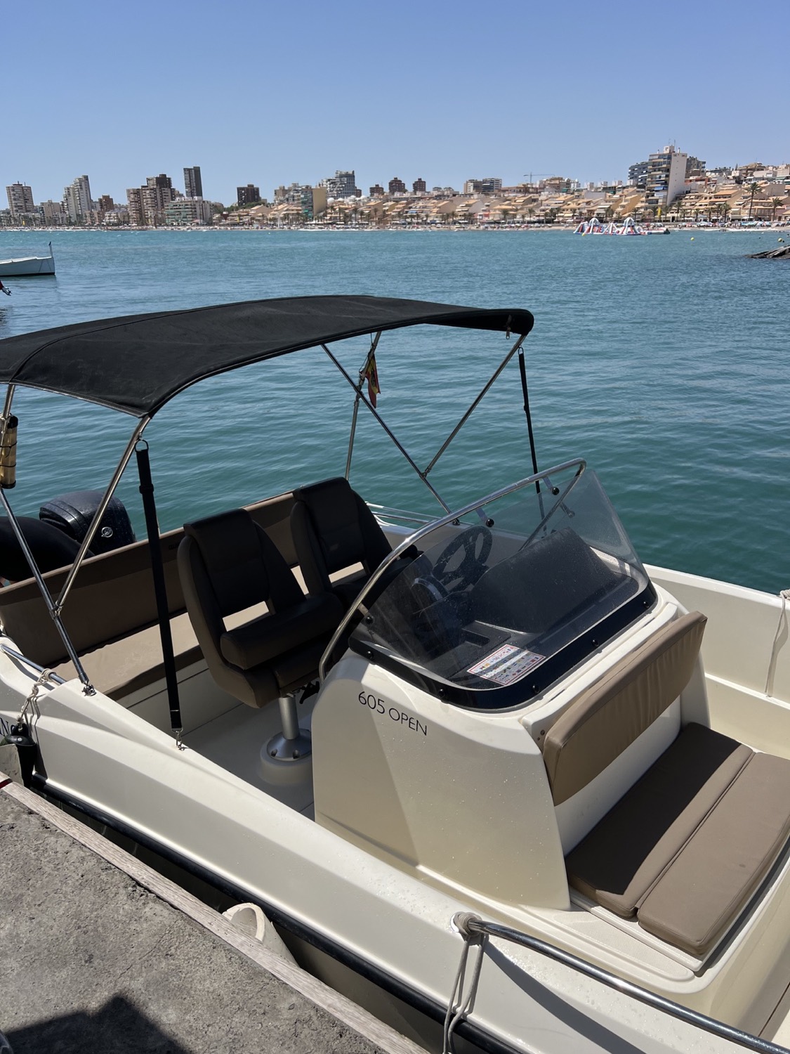 Antes de salir al mar — Playa Campello